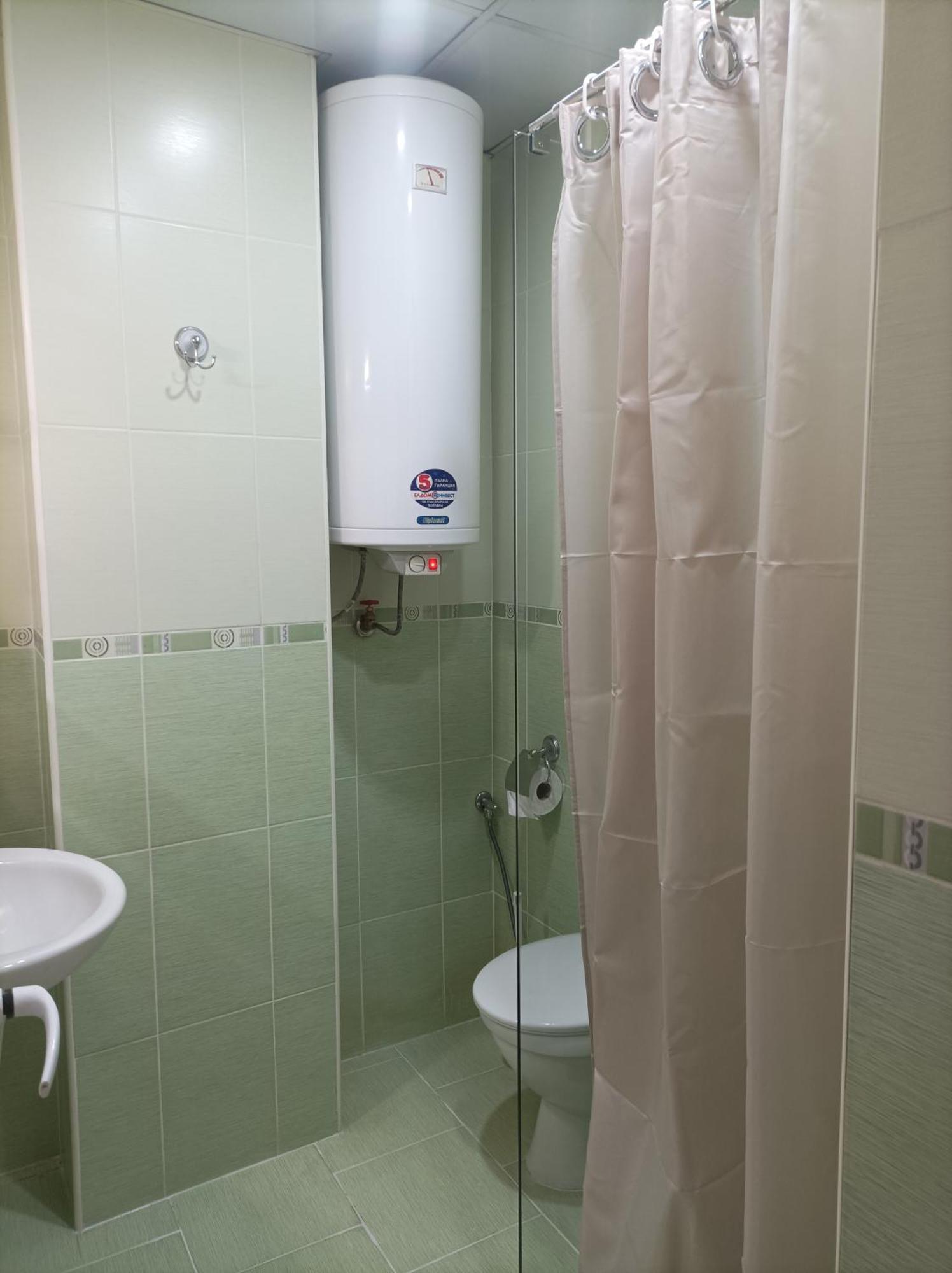 Cosy Apartments And Spectacular Rooms Fotiadis Veliko Turnovo Bagian luar foto