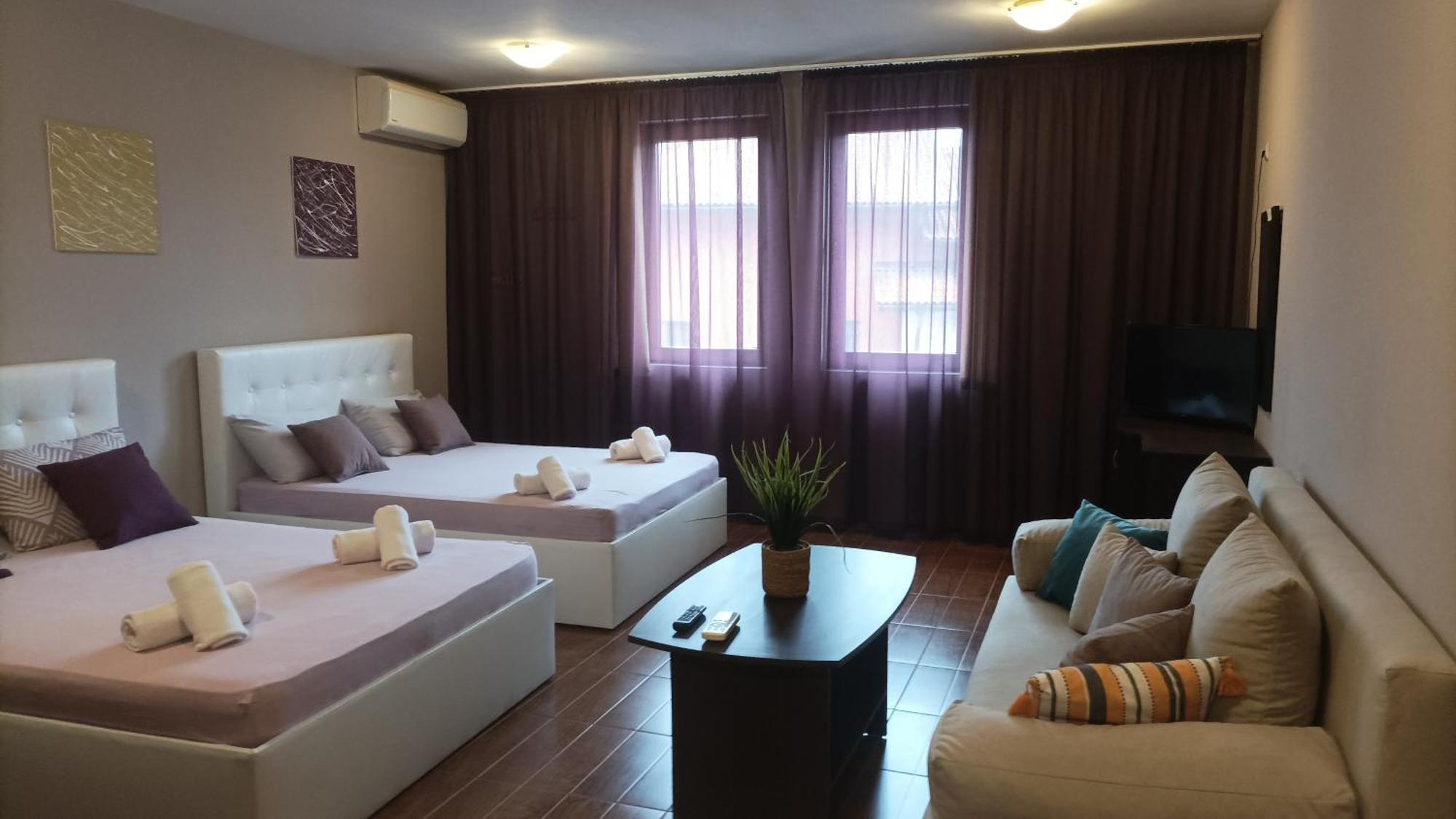 Cosy Apartments And Spectacular Rooms Fotiadis Veliko Turnovo Bagian luar foto