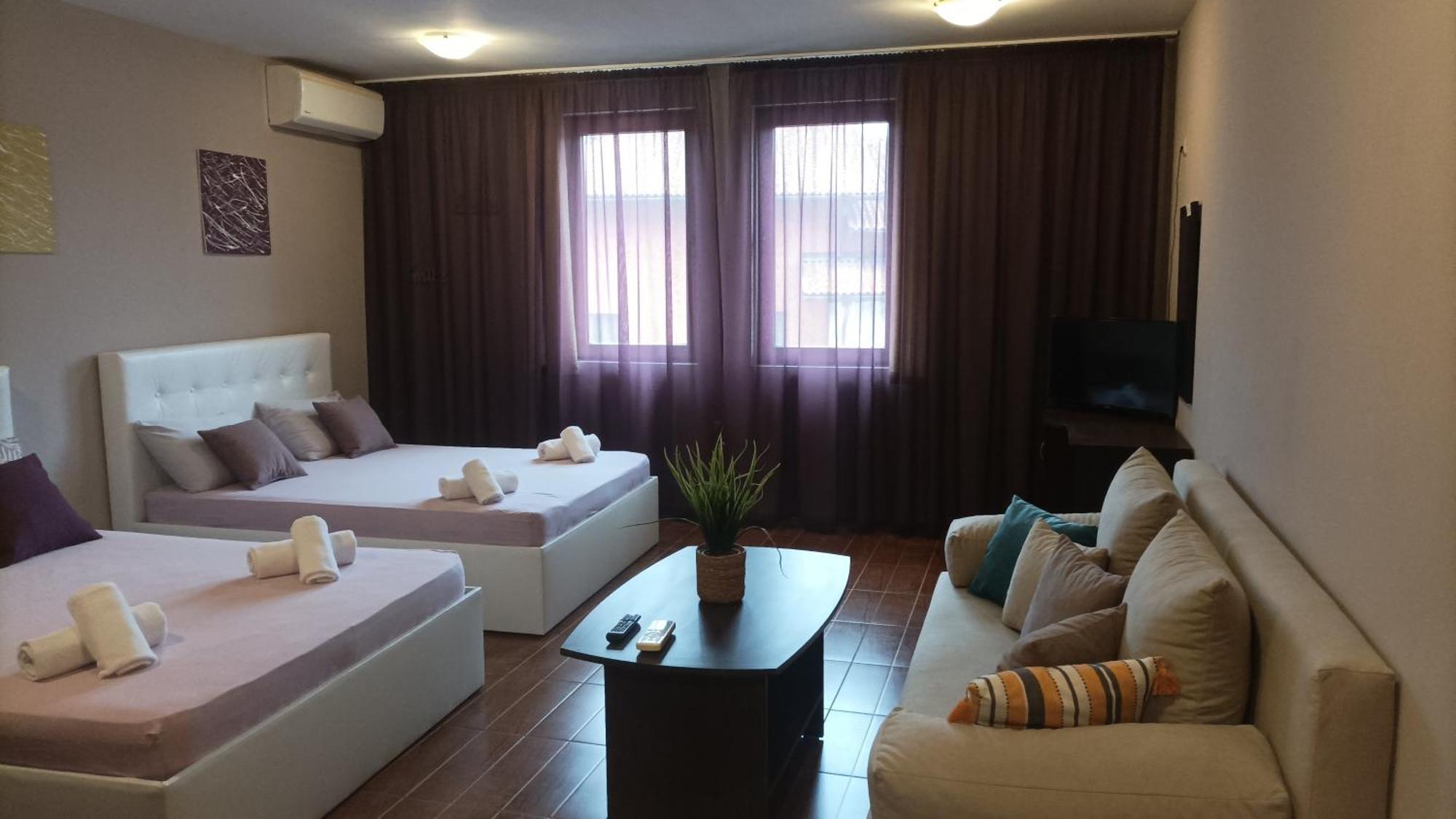 Cosy Apartments And Spectacular Rooms Fotiadis Veliko Turnovo Bagian luar foto