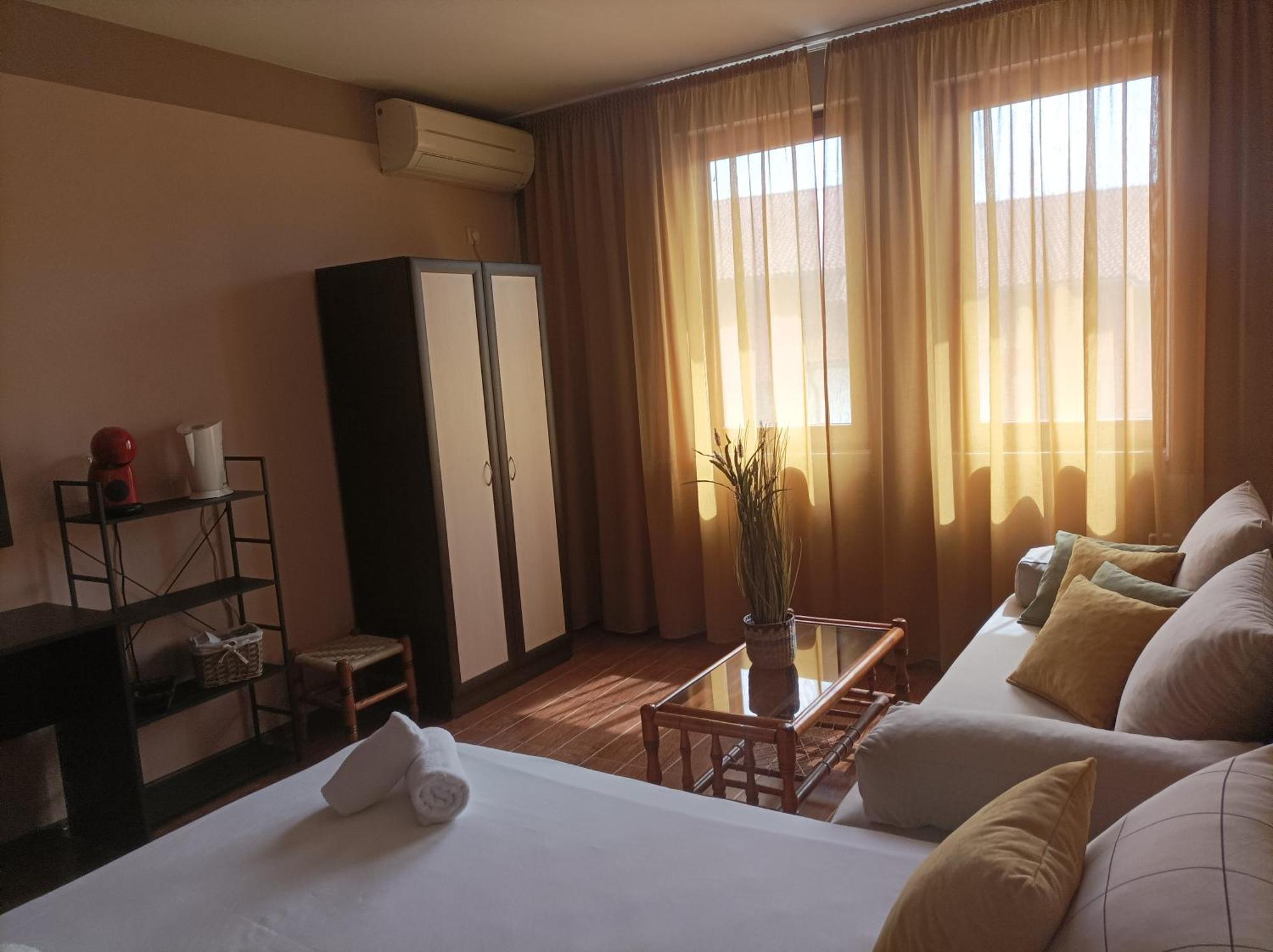 Cosy Apartments And Spectacular Rooms Fotiadis Veliko Turnovo Bagian luar foto