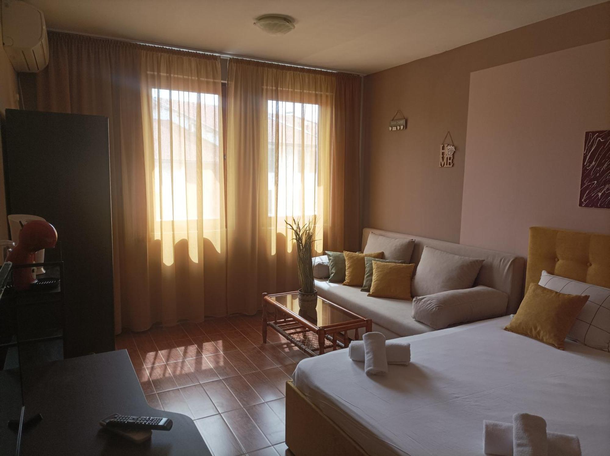 Cosy Apartments And Spectacular Rooms Fotiadis Veliko Turnovo Bagian luar foto