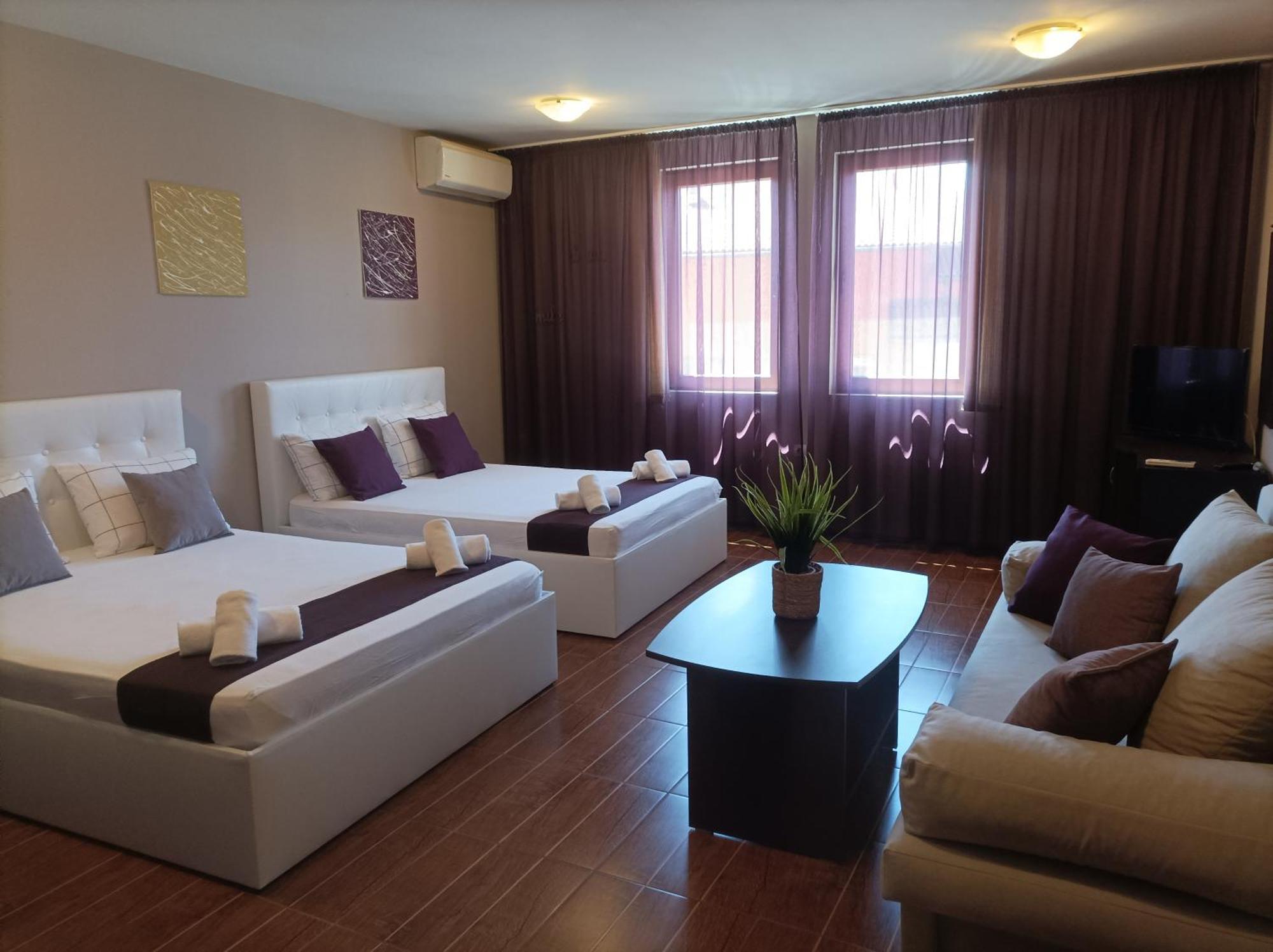Cosy Apartments And Spectacular Rooms Fotiadis Veliko Turnovo Bagian luar foto