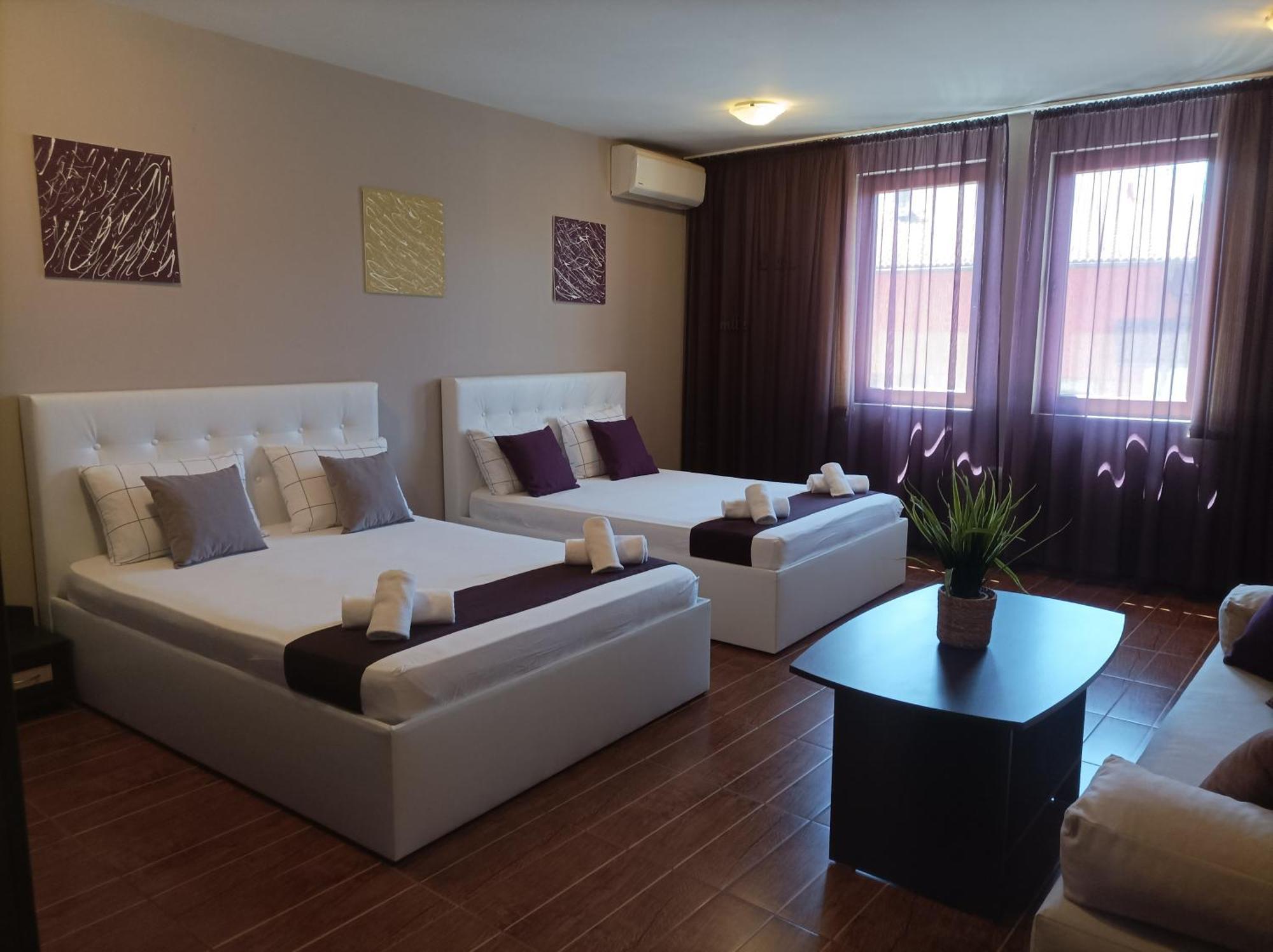 Cosy Apartments And Spectacular Rooms Fotiadis Veliko Turnovo Bagian luar foto