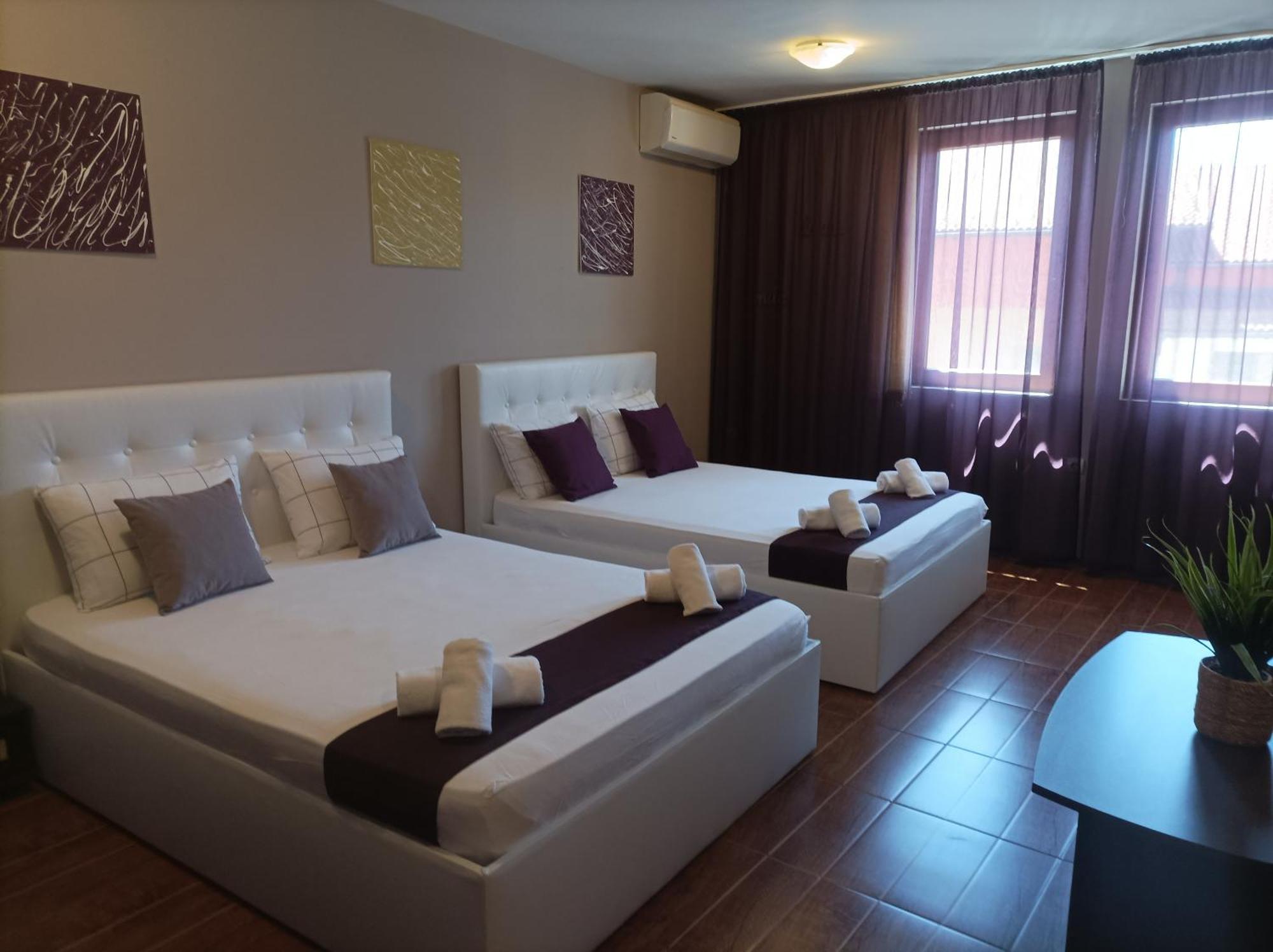Cosy Apartments And Spectacular Rooms Fotiadis Veliko Turnovo Bagian luar foto